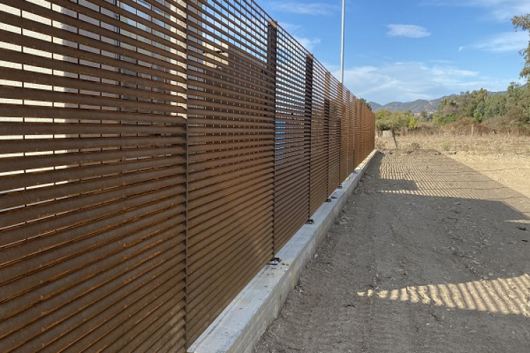 TaliAlive recinzione in COR-TEN per i nuovi rigassificatori sardi